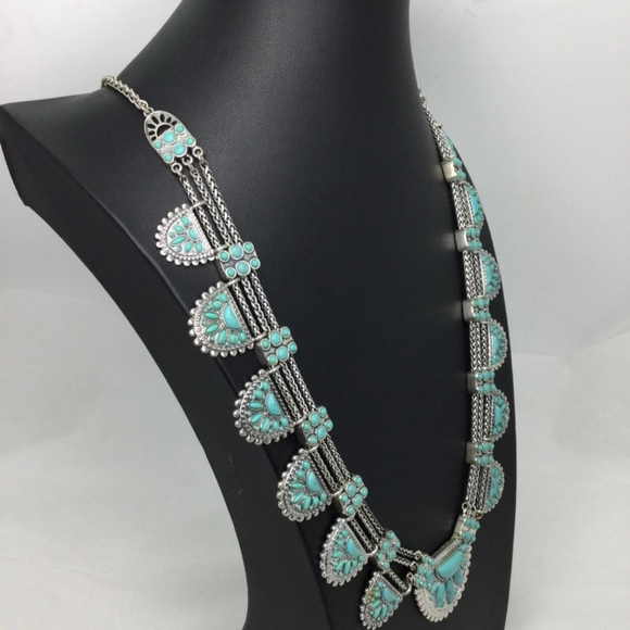 Lucky Brand Aqua and Silver Statement Necklace - Picture 3 of 10
